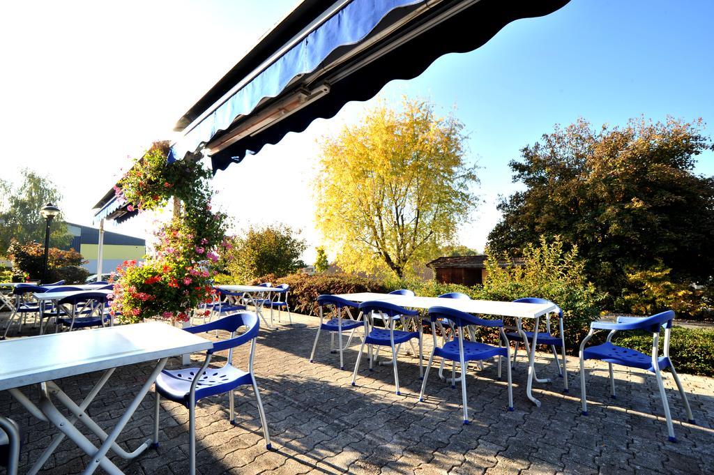 Kyriad Annecy Cran-Gévrier Exteriér fotografie